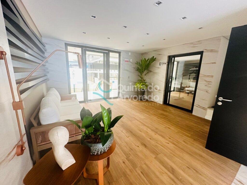 64e9459e 73b5 4846 8821 641360447f1e