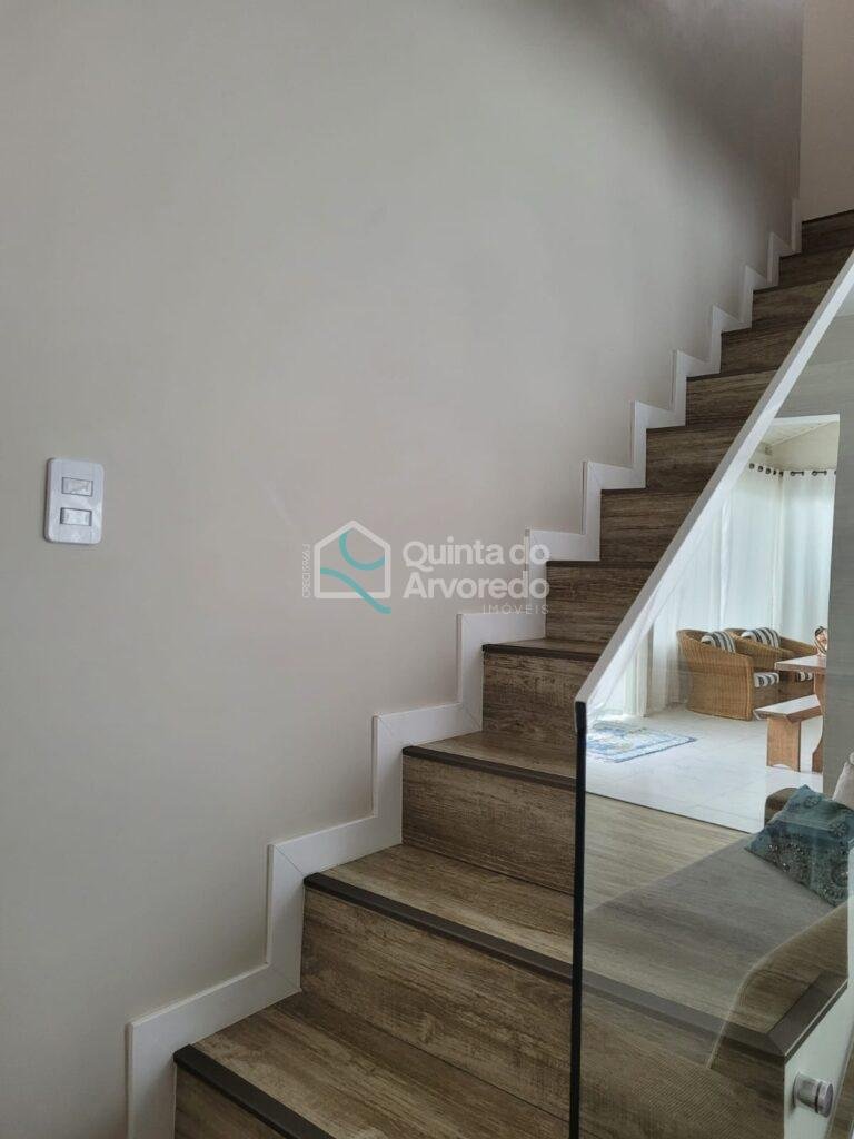 Acb0090a a01c 480b 984b 476806cedfc2