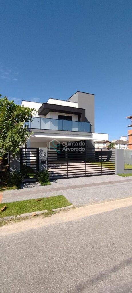 Ded8b69d 4e39 40ac b693 523190ea5194