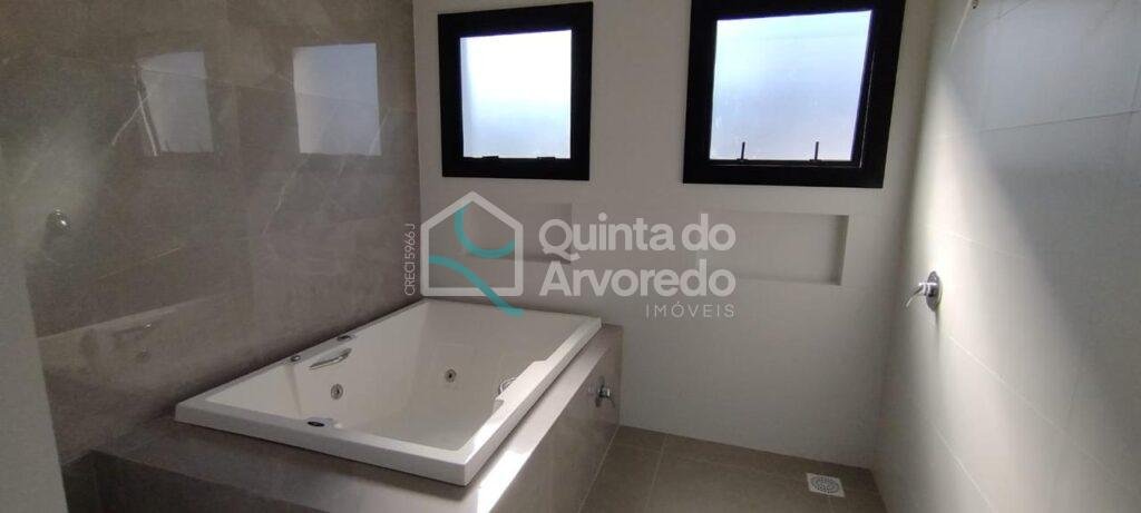 Ea554ed5 53dc 43b2 8d0f f4b87cc75ea6