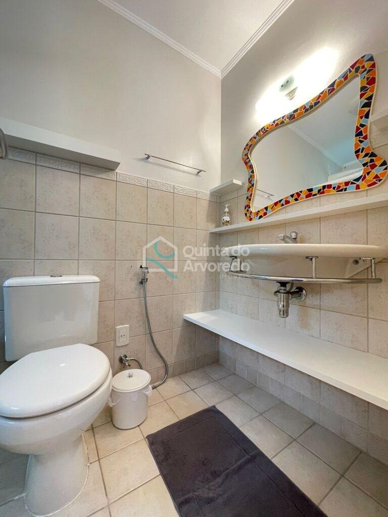 9f032587 bb1f 43af 9bbb 64cb32abe16c