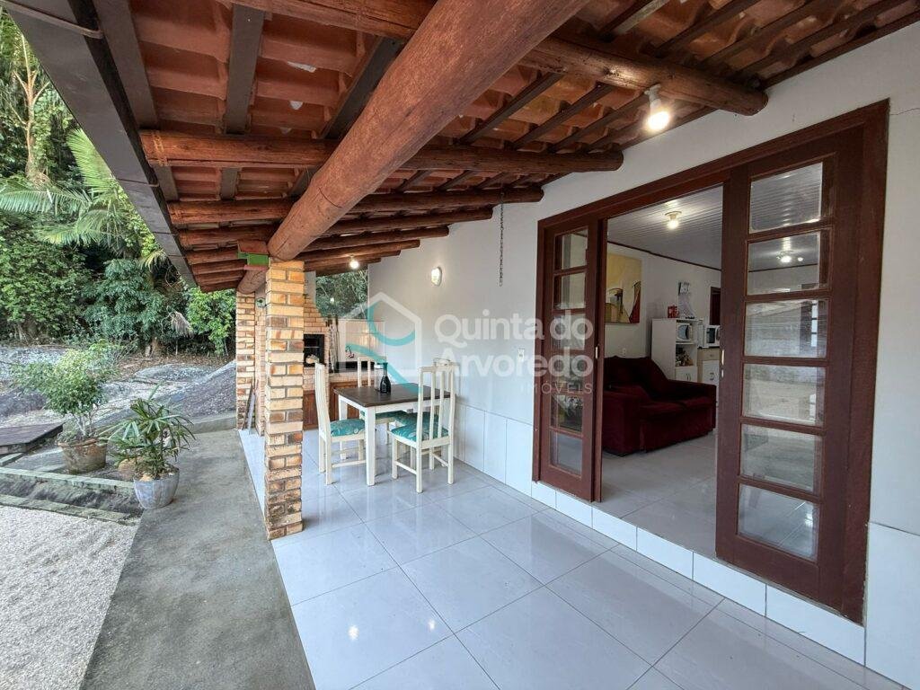 1539c207 533a 4eff 8896 c2f1f4e9230c