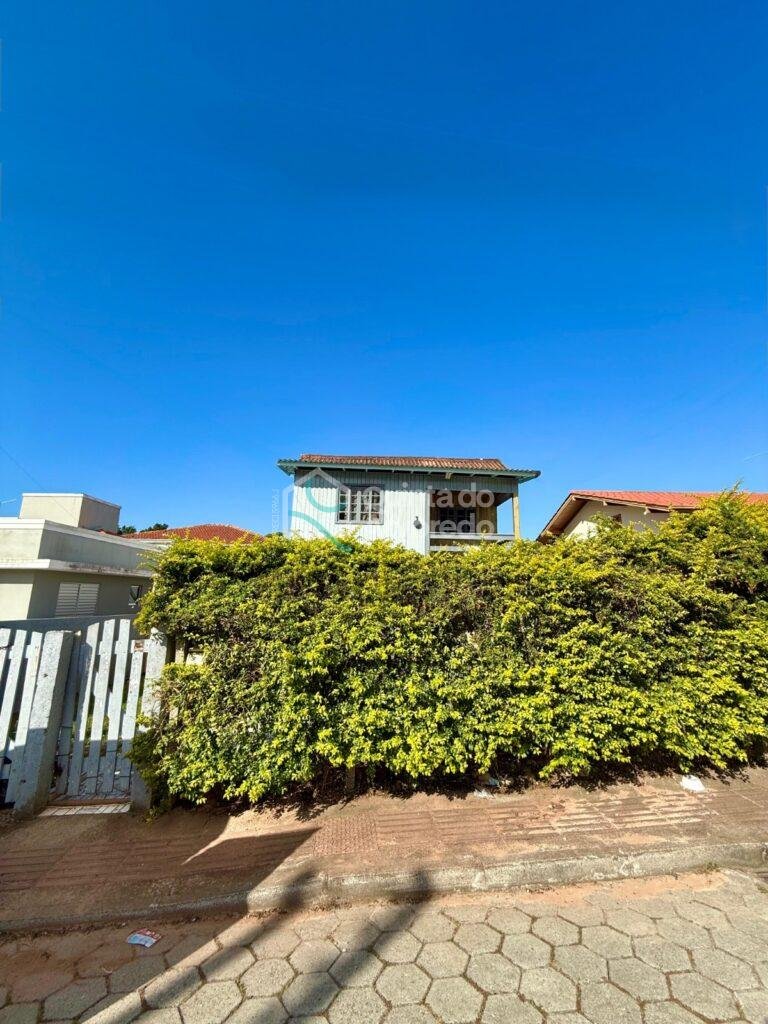 Ac271fcc 9bc1 4c04 8981 8fba16a3dd61