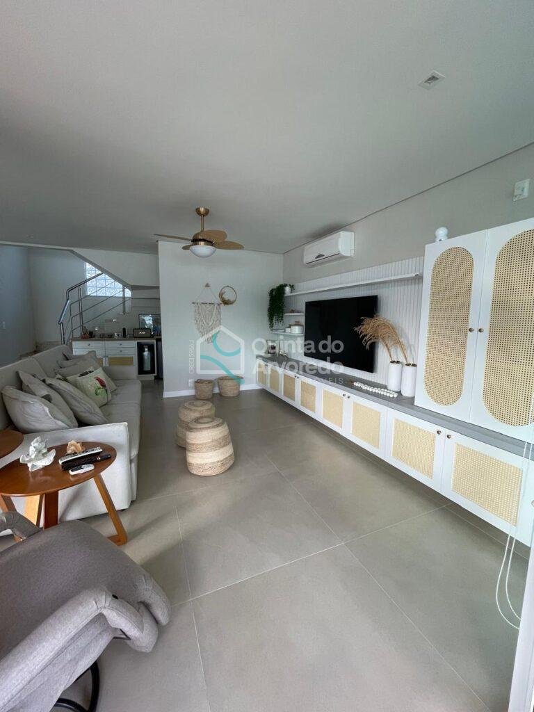 1b1a15ea b6a6 4db6 8f2b ee1dd5c02b76