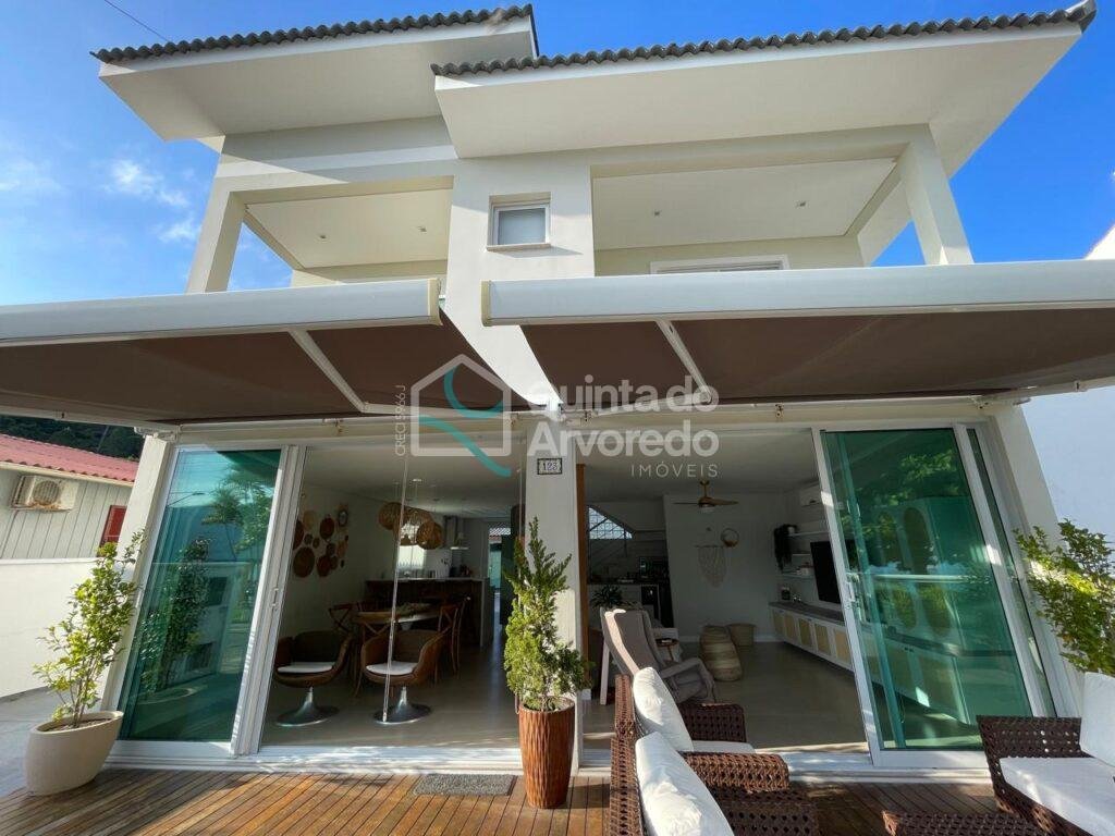 38b1e2d6 6627 45b8 80b9 b84f82ab345b