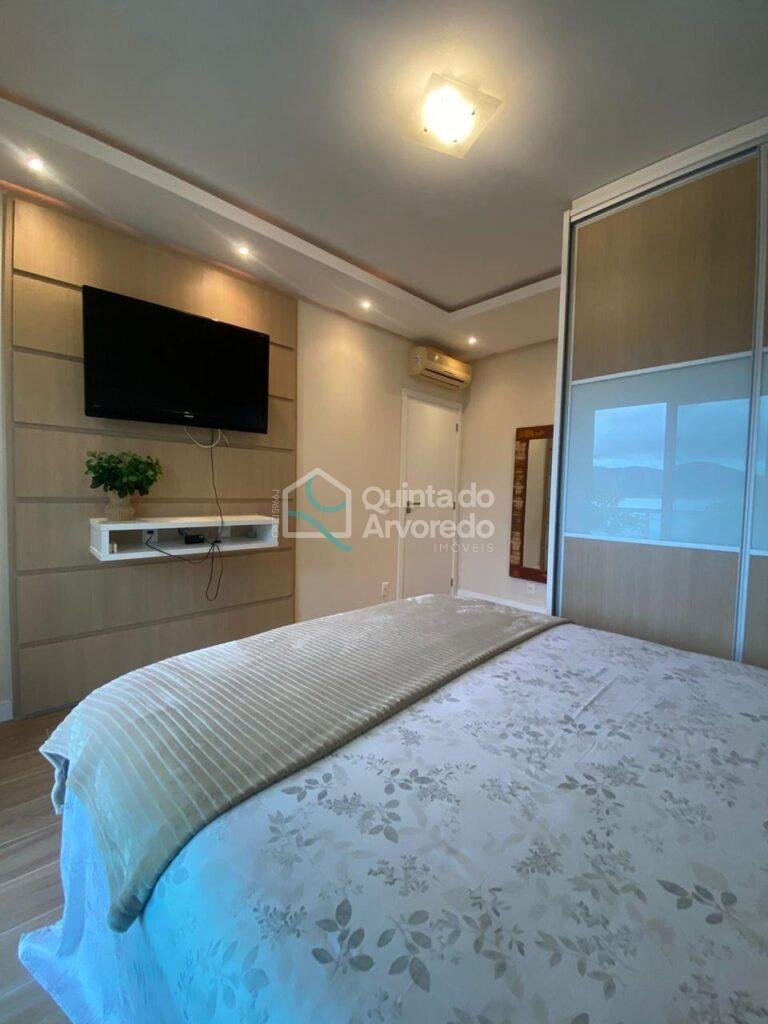 407c4efc ef17 49e6 bc95 b402af6bfd16