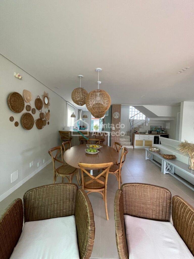 5b8e0ed4 11ef 43c0 aa2b f6bd2fc38a42