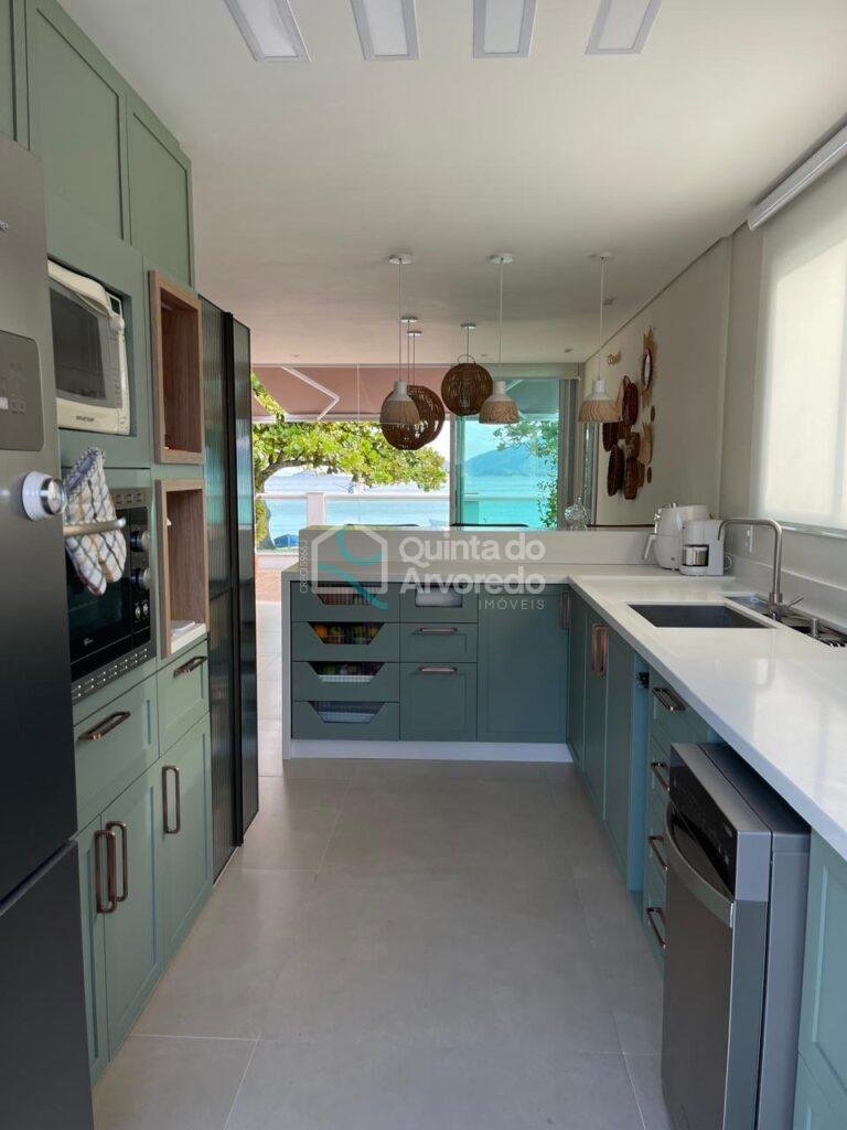 824c3e2b bd9d 43ab af93 04591471115e