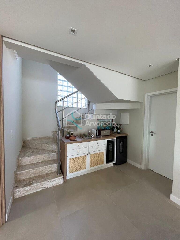 B281e933 7e5d 4d2a 8fe5 52119a0ca3f6