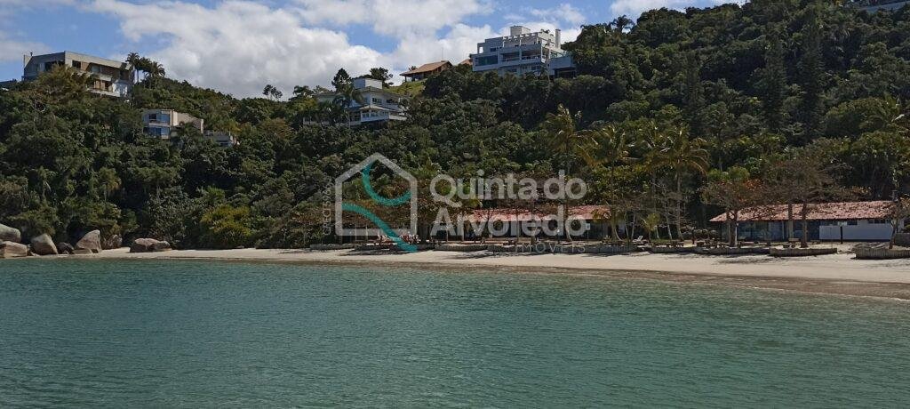 2ff9f1f3 98aa 4a06 aaad c6ffc6978664