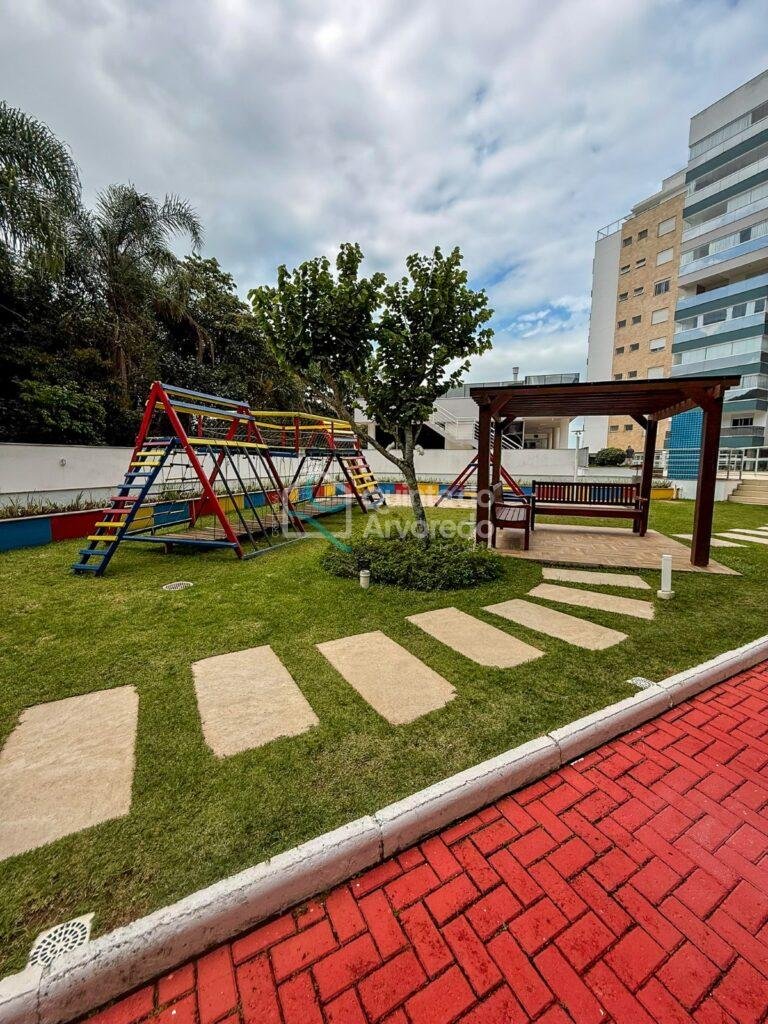 Bd0b2c79 19cf 4005 9812 4456833d5356