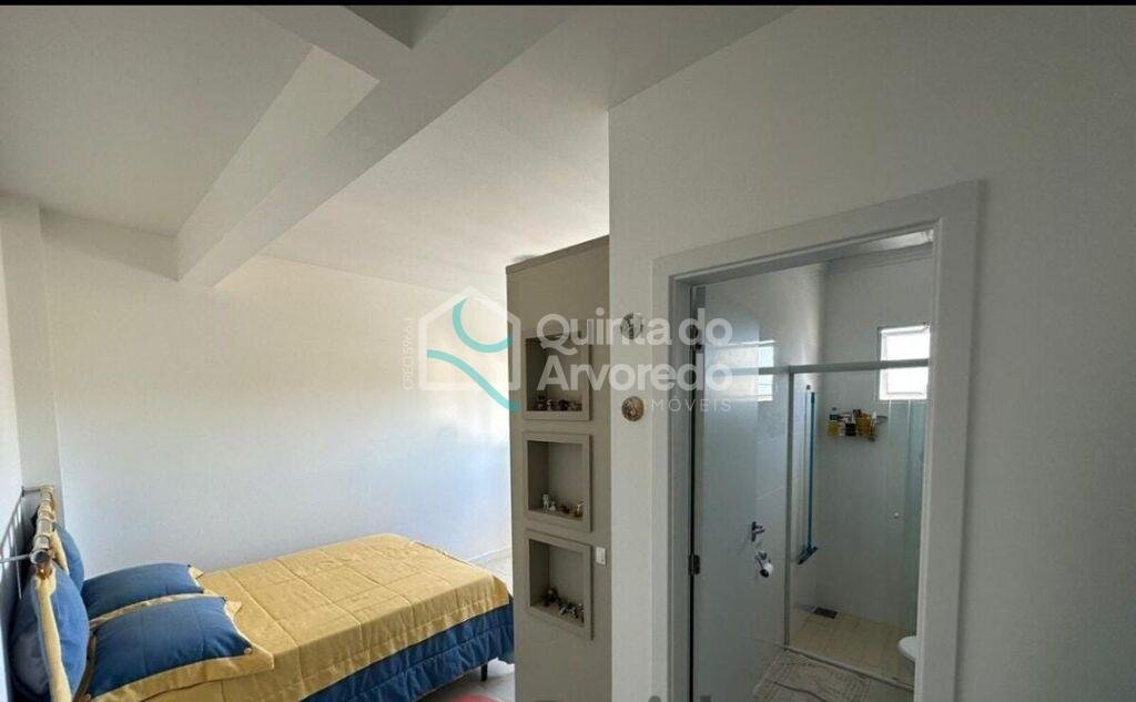 Eb3575d9 8579 449c 8cdc bc2ad7883183