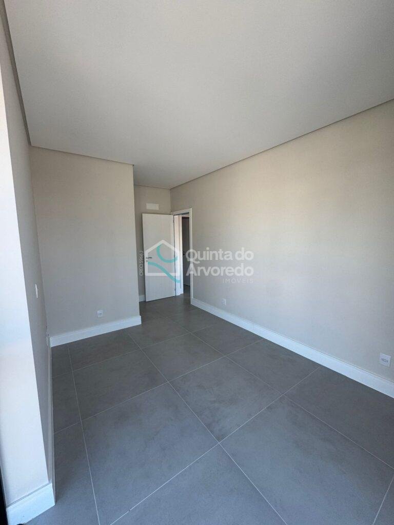 4b8b3c90 122e 49c1 9ec3 445a4bd34db2